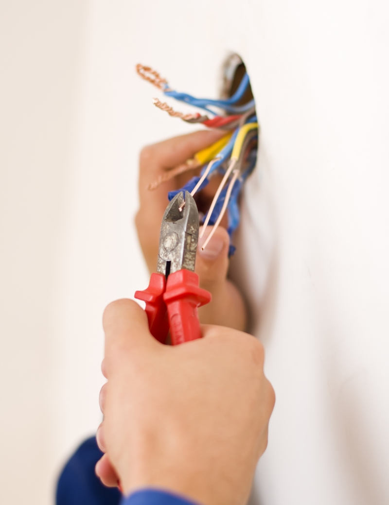 Electricians Fleet, Elvetham Heath, GU51, GU52